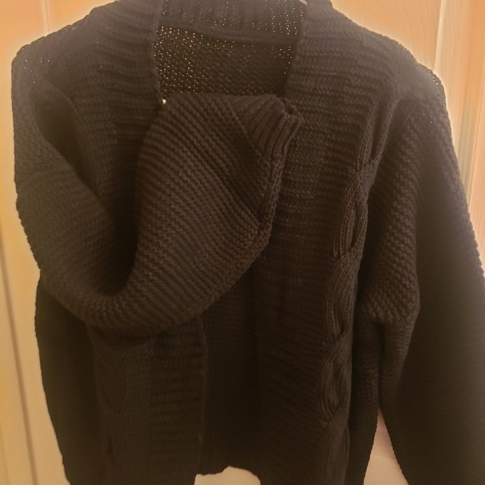 Cable Knit Cardigan - Picture 2 of 2